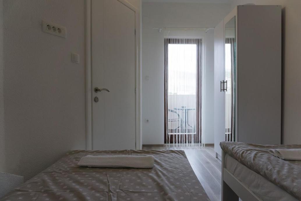 Apartmani Ivkovic+ Требине Екстериор снимка