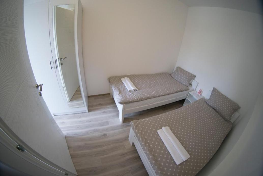 Apartmani Ivkovic+ Требине Екстериор снимка