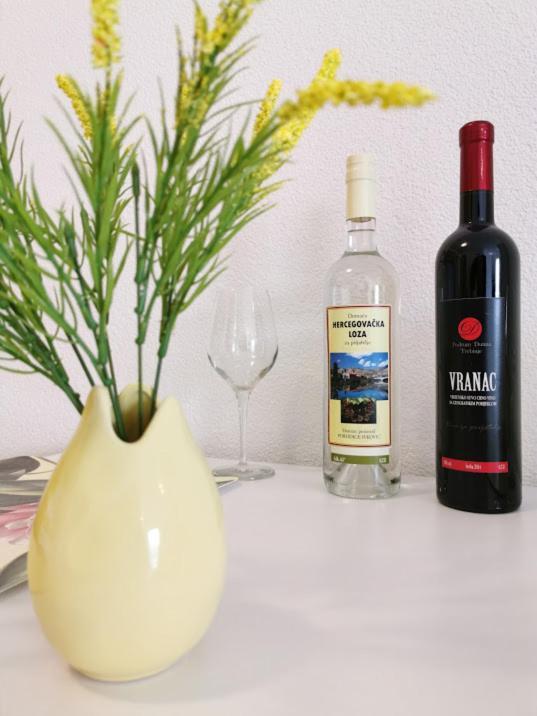Apartmani Ivkovic+ Требине Екстериор снимка