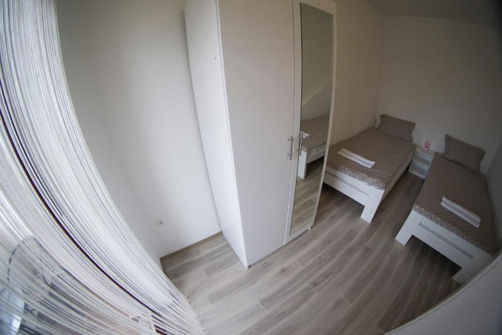 Apartmani Ivkovic+ Требине Екстериор снимка